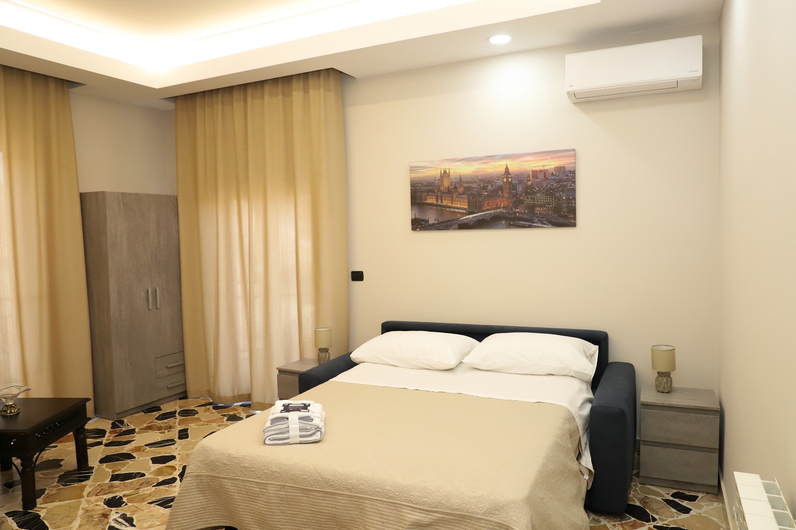 Camera Matrimoniale 5